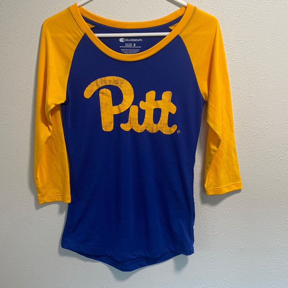 COLOSSEUM brand Pitt college size small 3/4 sleeve blue and gold shirt